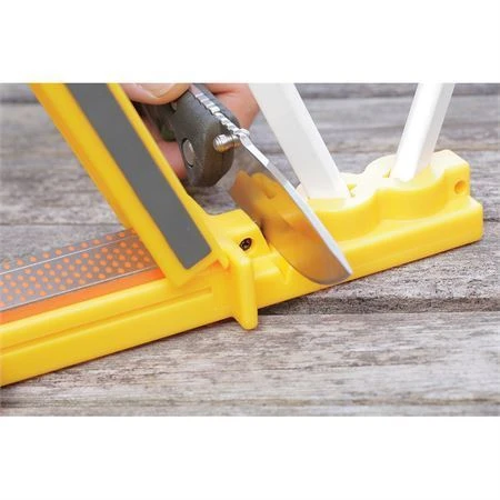 AC 129 3-In-1 Sharpening System With Black Plastic Base 5 AC 129 3-In-1 Sharpening System With Black Plastic Base - Image 3