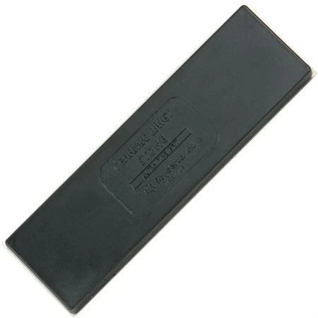 Spyderco 302UF Bench Stone Ultra With High Alumina Ceramic Construction 4 Spyderco 302UF Bench Stone Ultra With High Alumina Ceramic Construction - Image 2